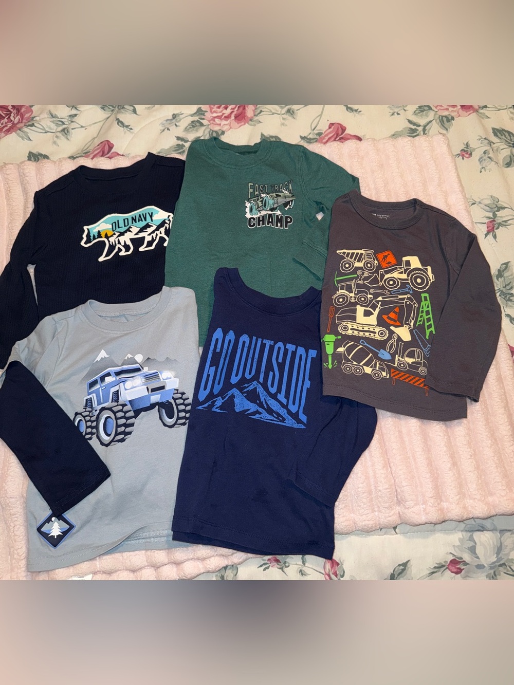 5 Piece Boys Sz 2T Long Sleeve shirt BUNDLE Some NWOT and VGUC